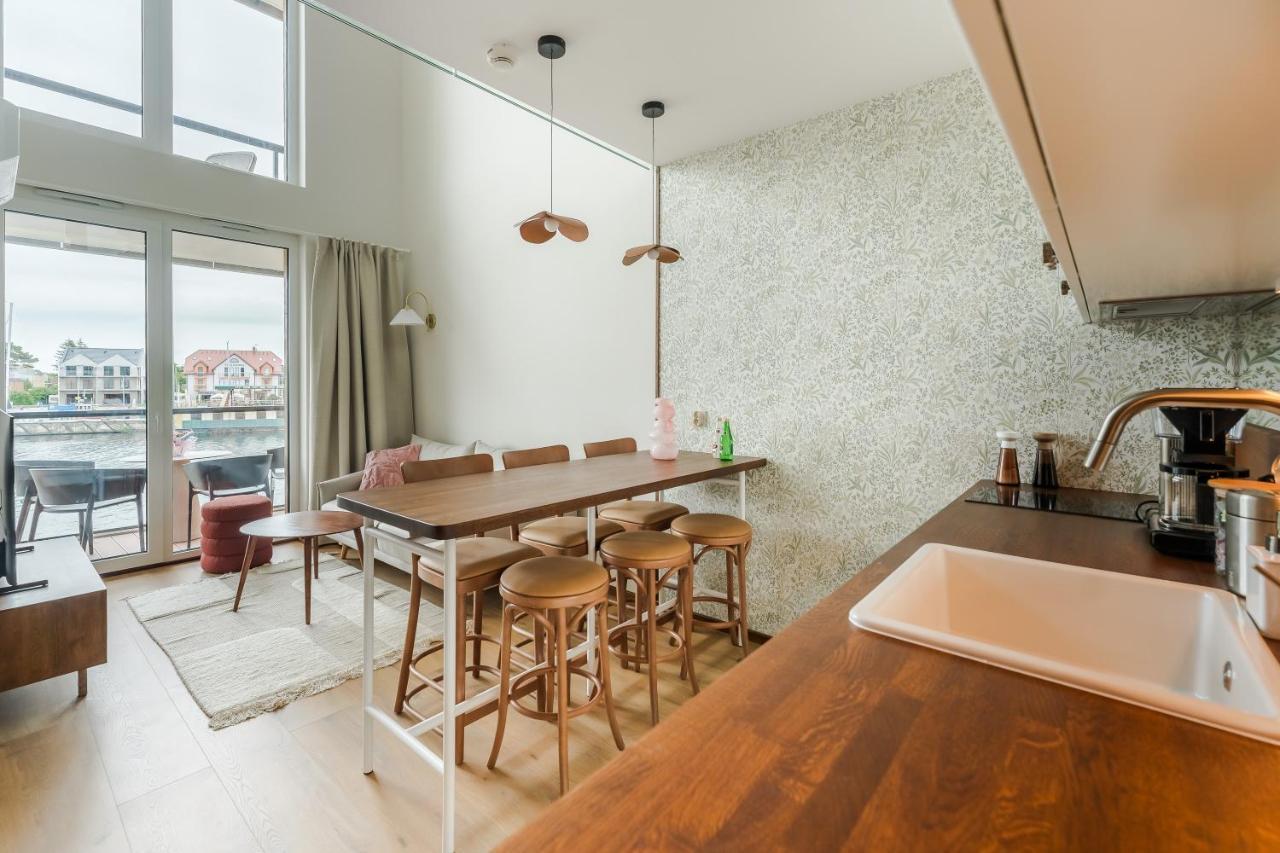 Penthouse Lighthouse Surfingbird Apartment
