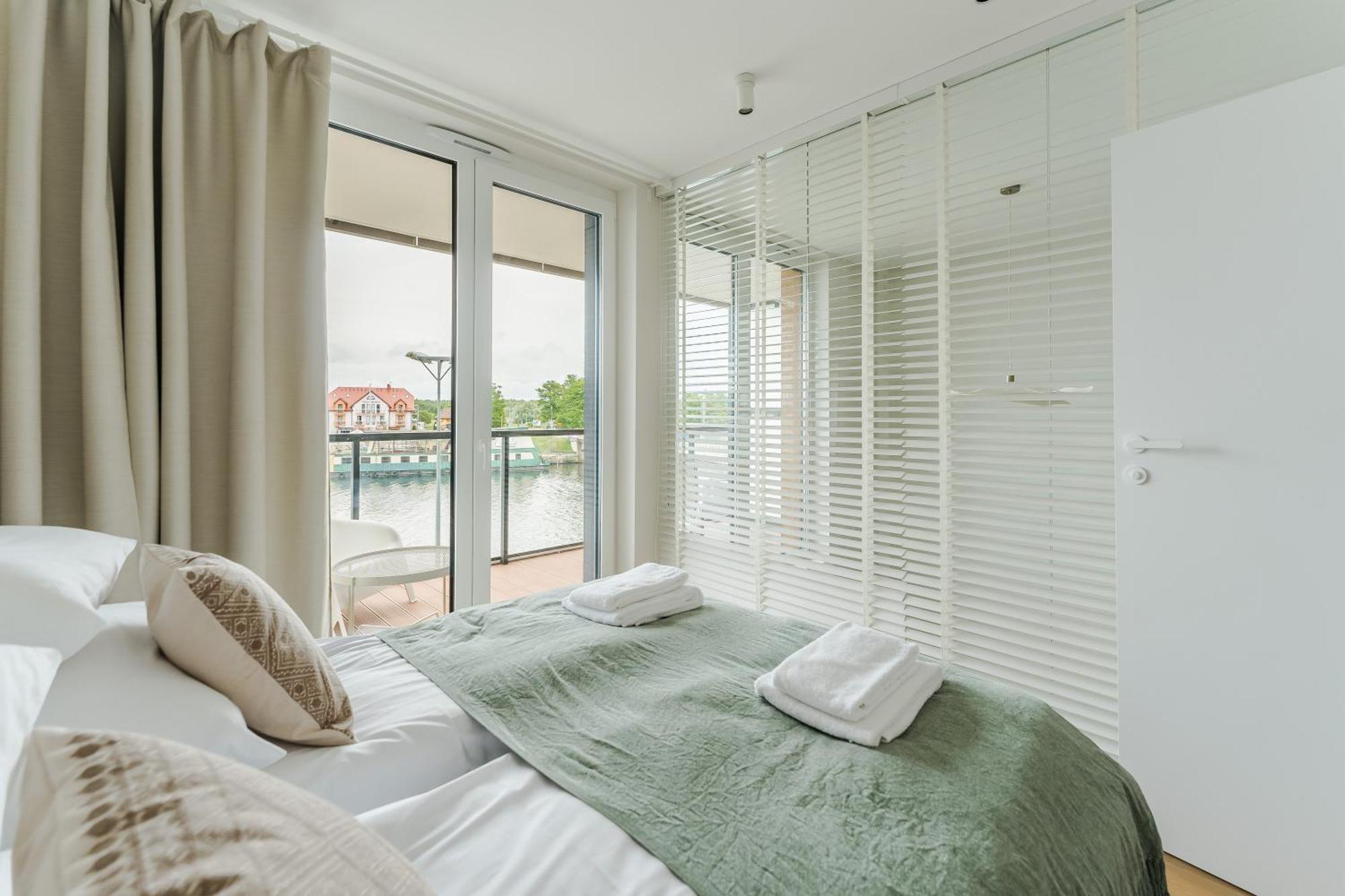 Penthouse Lighthouse Surfingbird Apartment